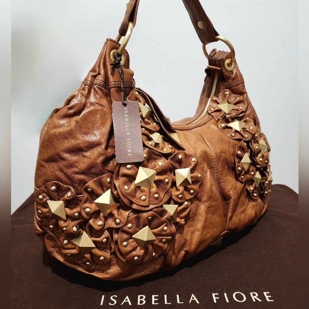 Isabella Fiore Brown Shoulder Bag with Gold Accents - Picture 3 of 9